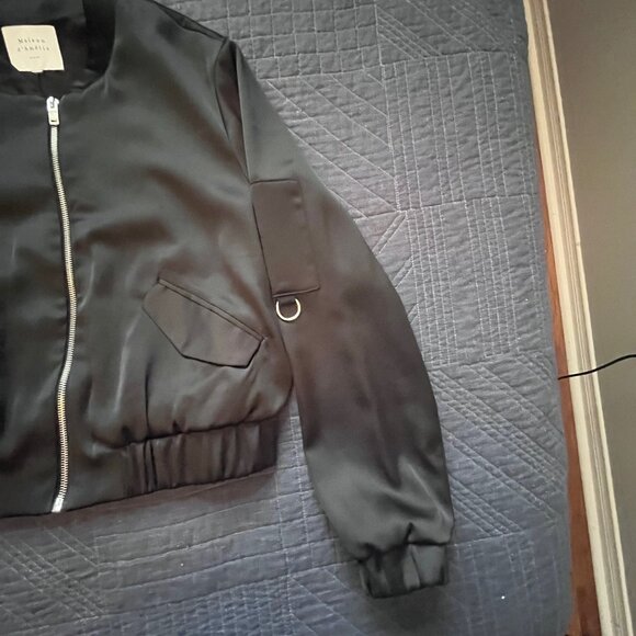 Bomber Jacket - Picture 2 of 2